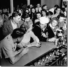 tumblr_llpj59Xjyh1qh1z3go1_500