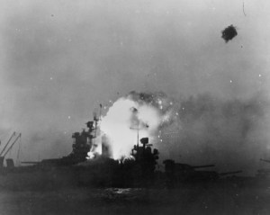 1945_05_12_bb40_kamikaze_a